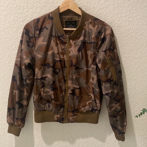LOVE Tree Camouflage Bomber Jacket - Picture 1 of 8